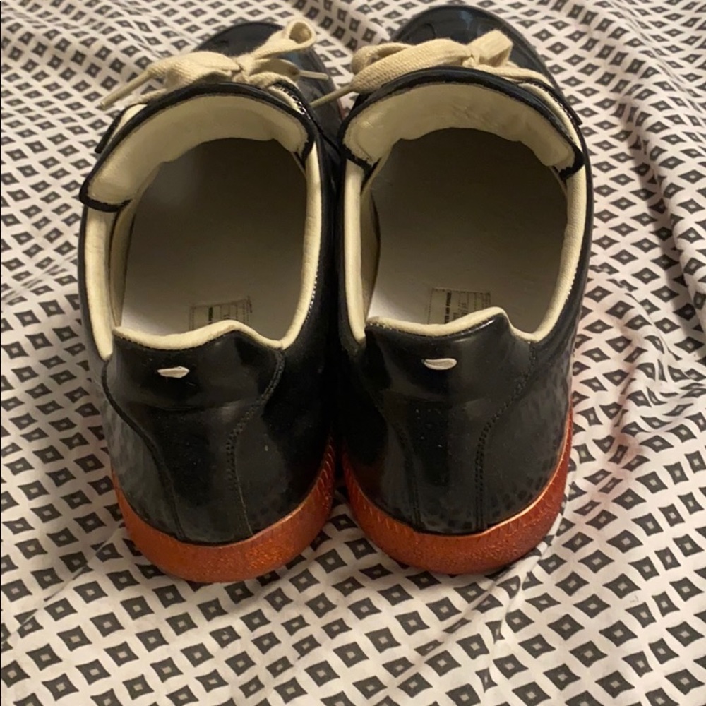 Sneakers - Picture 3 of 5